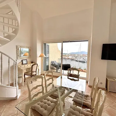 아파트 Les Tropeziennes - Chic Triplex Balcon Vue Marina